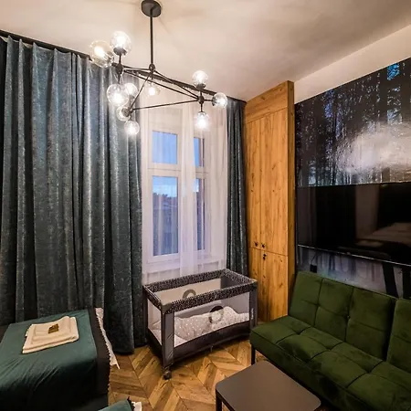 Wysoki Poziom Lägenhet *