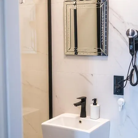 Wysoki Poziom Lägenhet